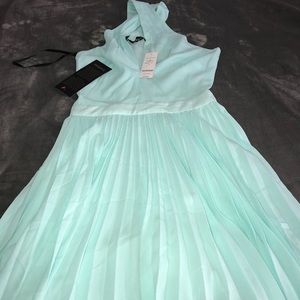 Bebe mint dress